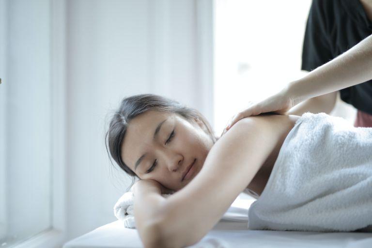 A Guide to Massage Therapy: 4 Types and their Health Benefits